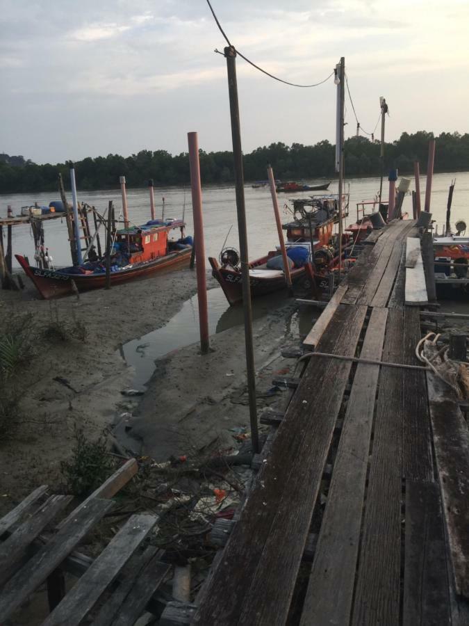 Gone Fishin' @ Kuala Selangor Apartment Екстериор снимка